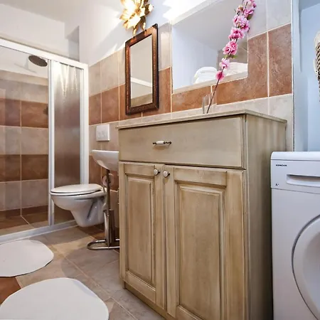 Apartment With Wifi - 13454 Rovinj