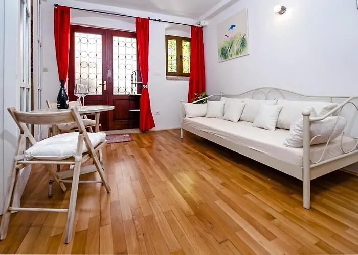 Apartamento With Wifi - 13454 *